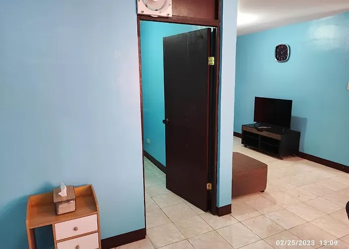 Apartment Maverick's 3 Bedroom Fully Furnished *